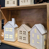 Pottery - White Houses | Tuesday 29th September - 6pm till 9pm